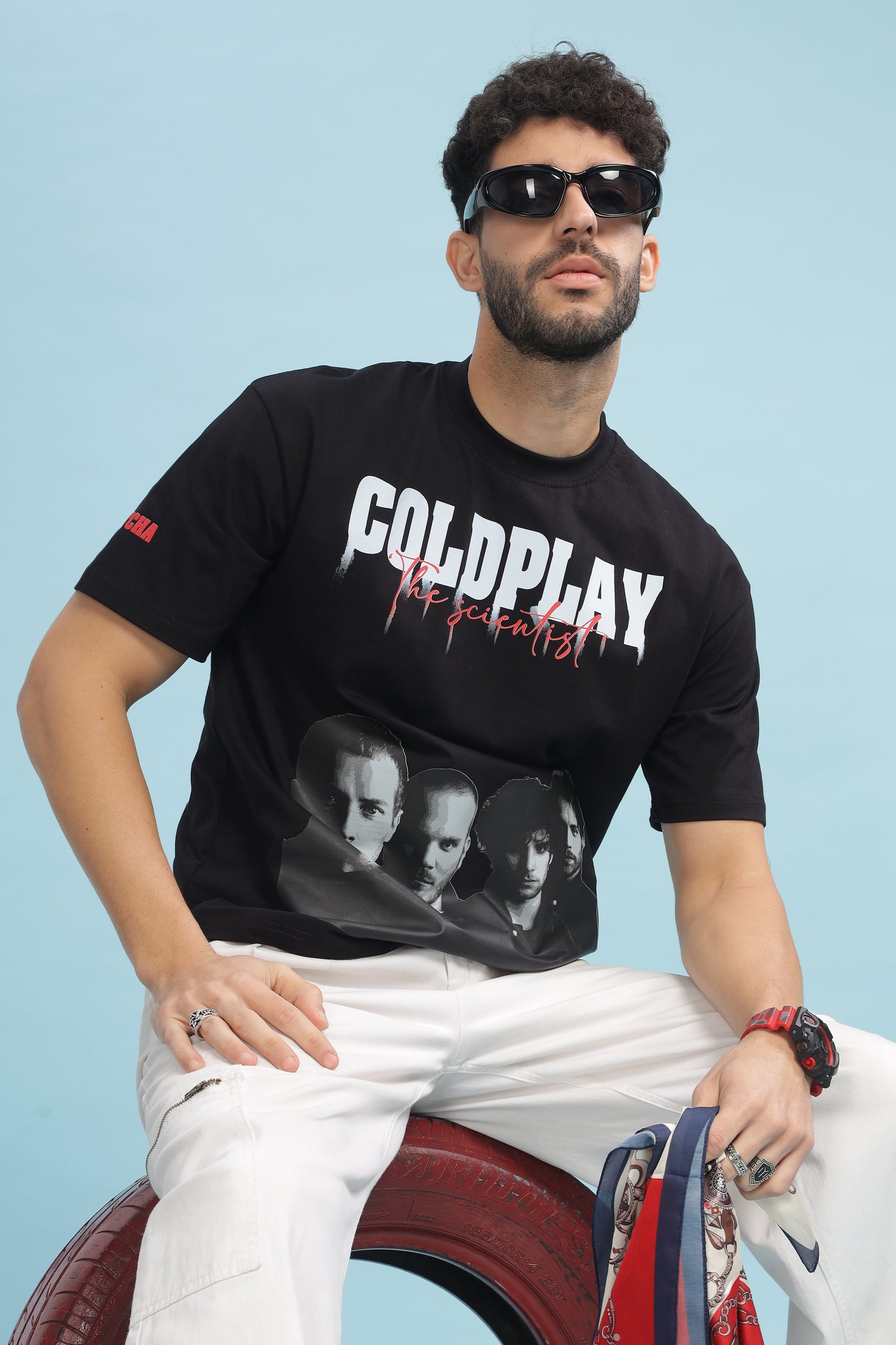 Men's Oversized T-shirt in Black - Coldplay