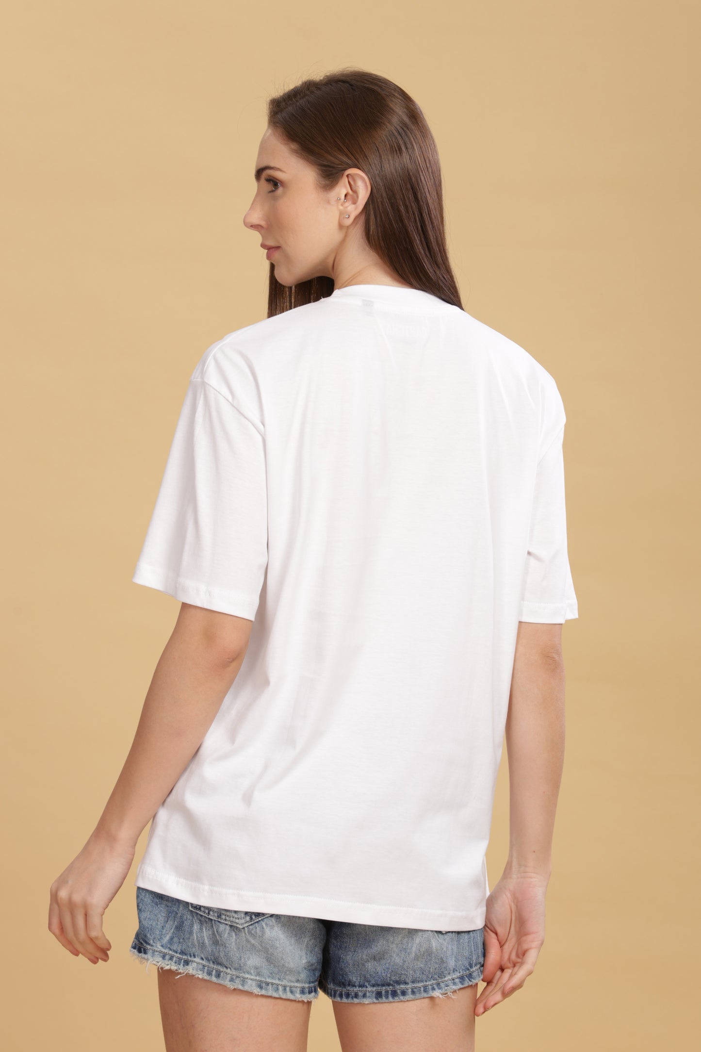 Women's Oversized T-shirt in White - Nirvana