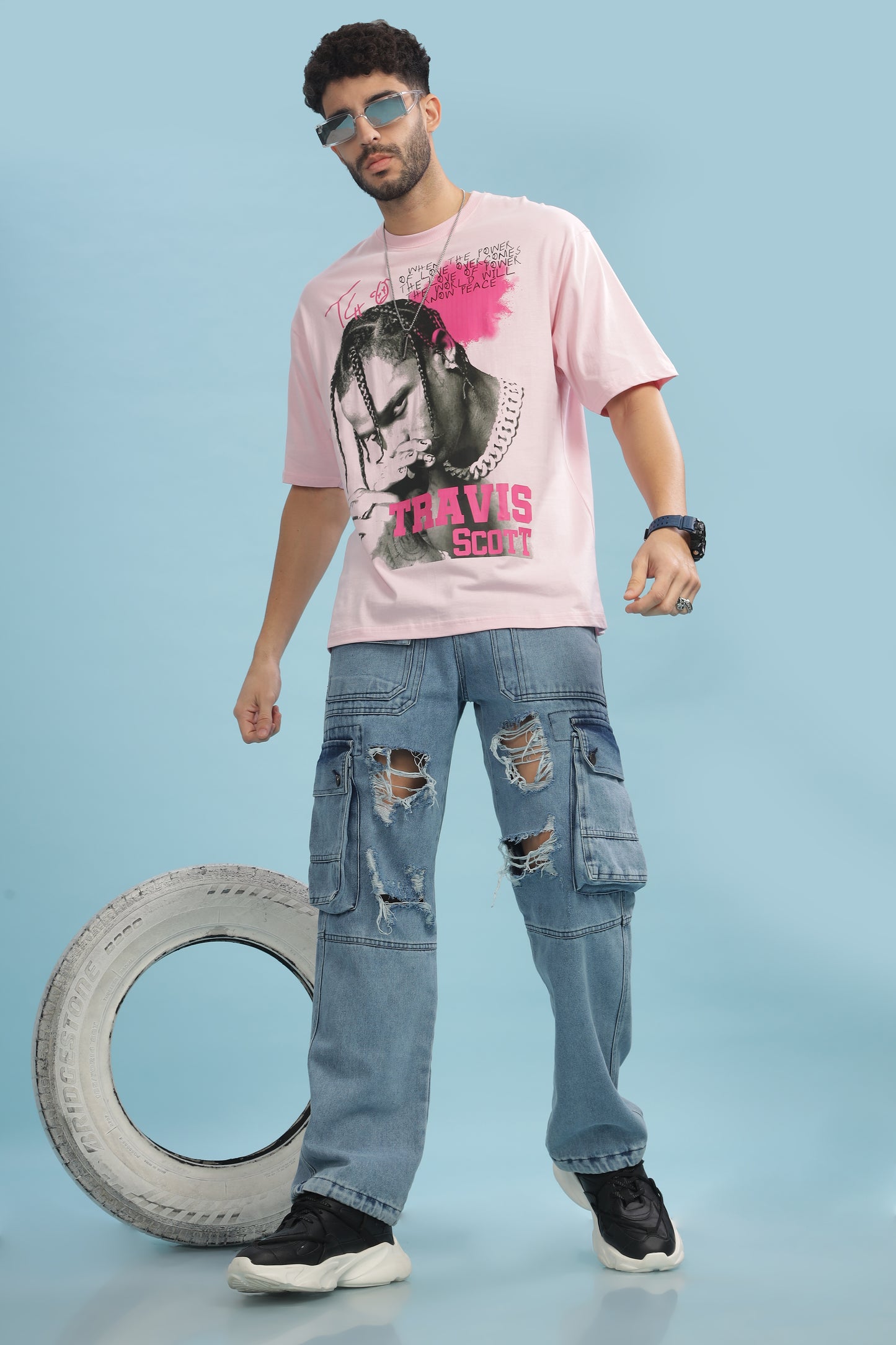 Men's Oversized T-shirt in Baby Pink - Travis Scott