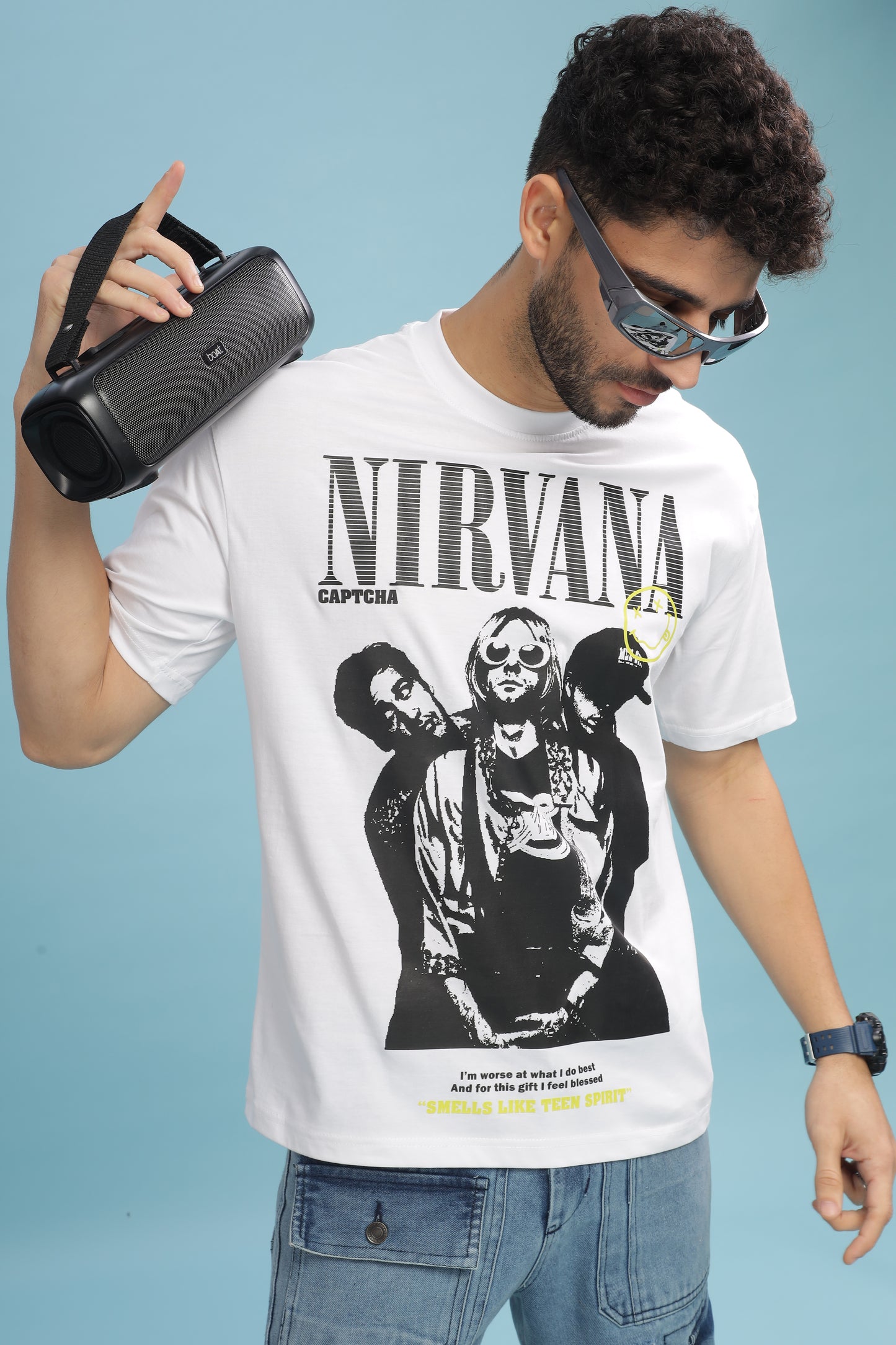 Men's Oversized T-shirt in White Nirvana1