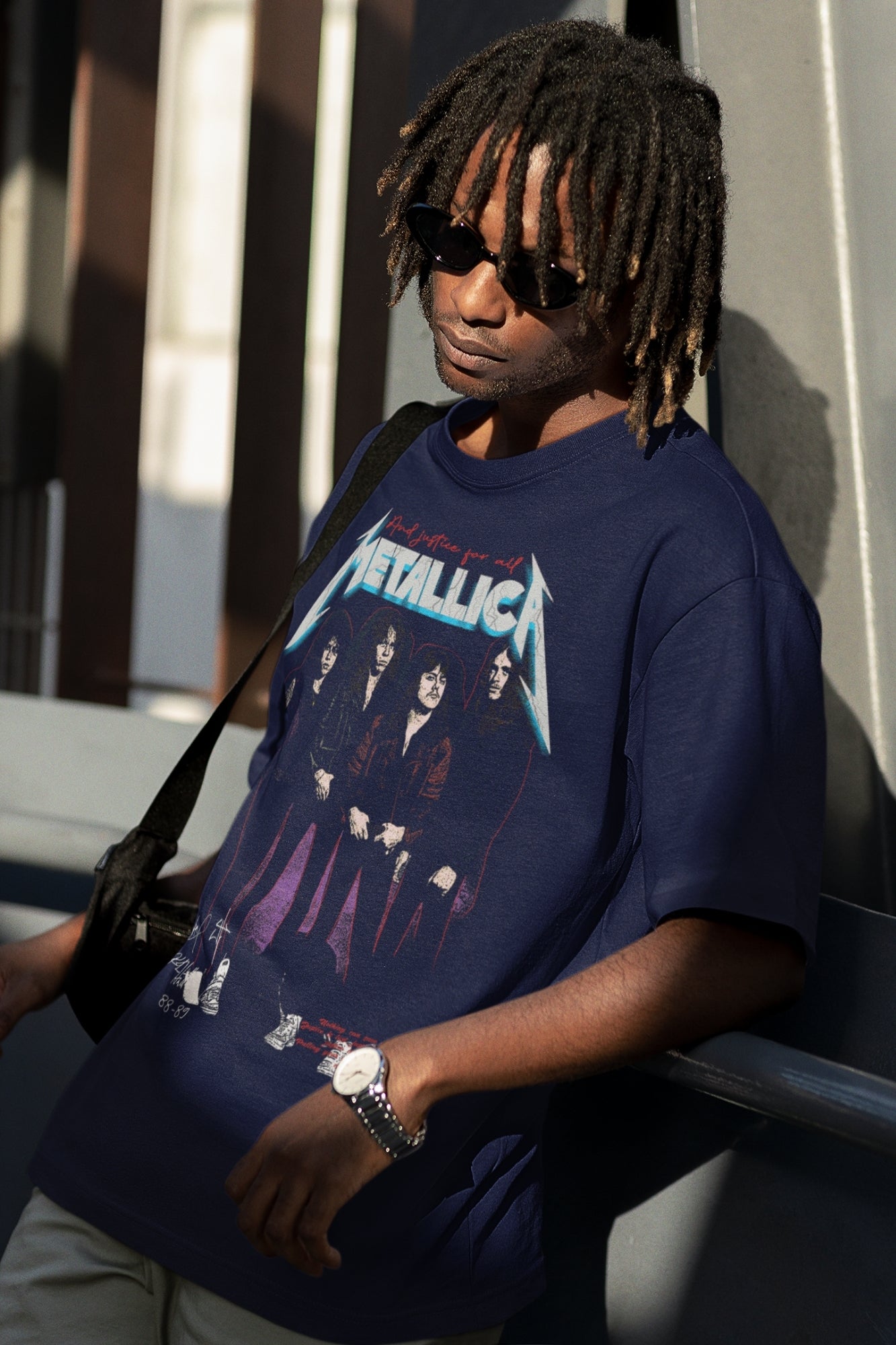 Unisex Navy Blue Tshirt Metallica Band Print